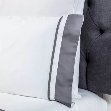 sabana saten blanco gris oscuro 2