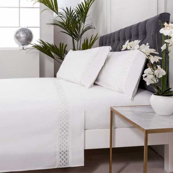 Juego de sábanas vainica blanco sarria