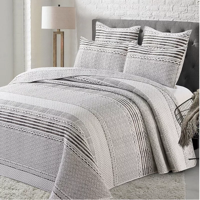 colcha de verano gris