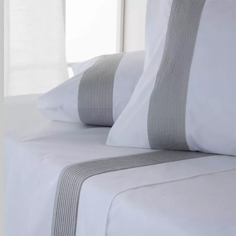 juego de sabanas con cenefa gris algodón 200 hilos
